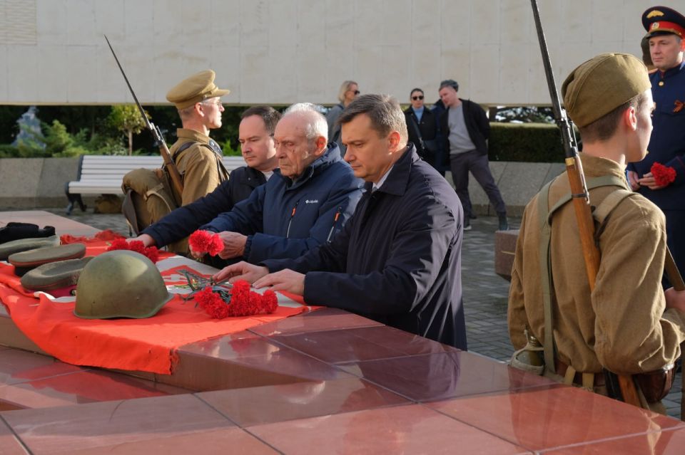 ����� ��������: ���� ������������ �������� ������� �� ����� ����� ������� �������� ������ � ��������� ����� � ������� ����� � ���� ������ ����������� �� ����������� ���, ���� ��� �� �����, ���� ��� �� ������, � ������� ��...