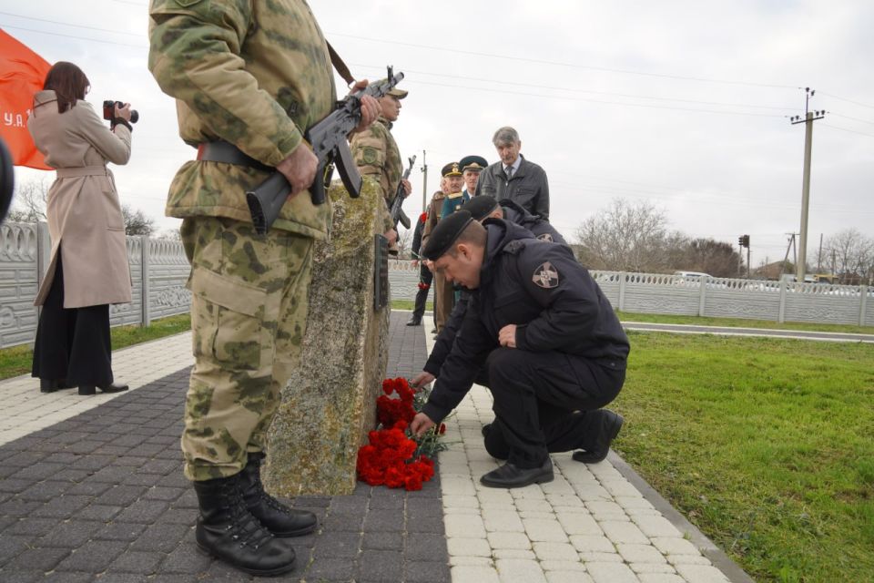 � ����� ������� ������ ������ ������ � ���� ������������ �������