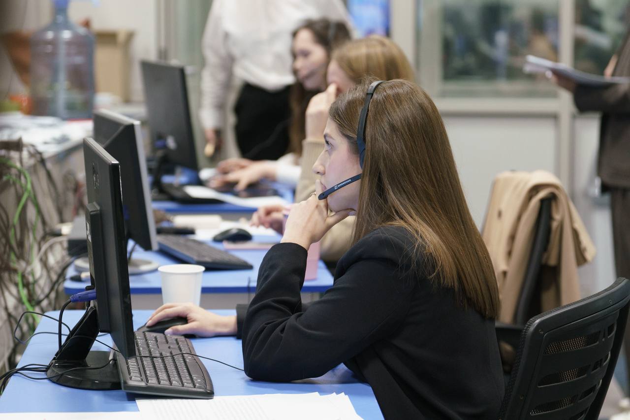 Михаил Развожаев: Провёл прямую линию на телеканале СТВ Михаил Развожаев: Провёл прямую линию на телеканале СТВ