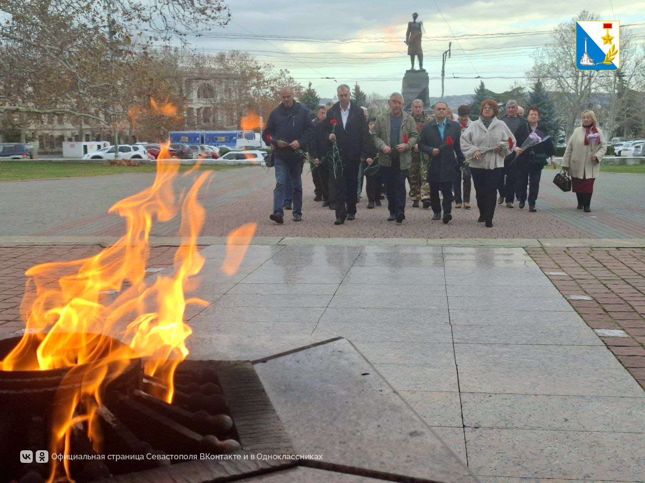 Севастопольцы почтили память павших защитников Родины Севастопольцы почтили память павших защитников Родины