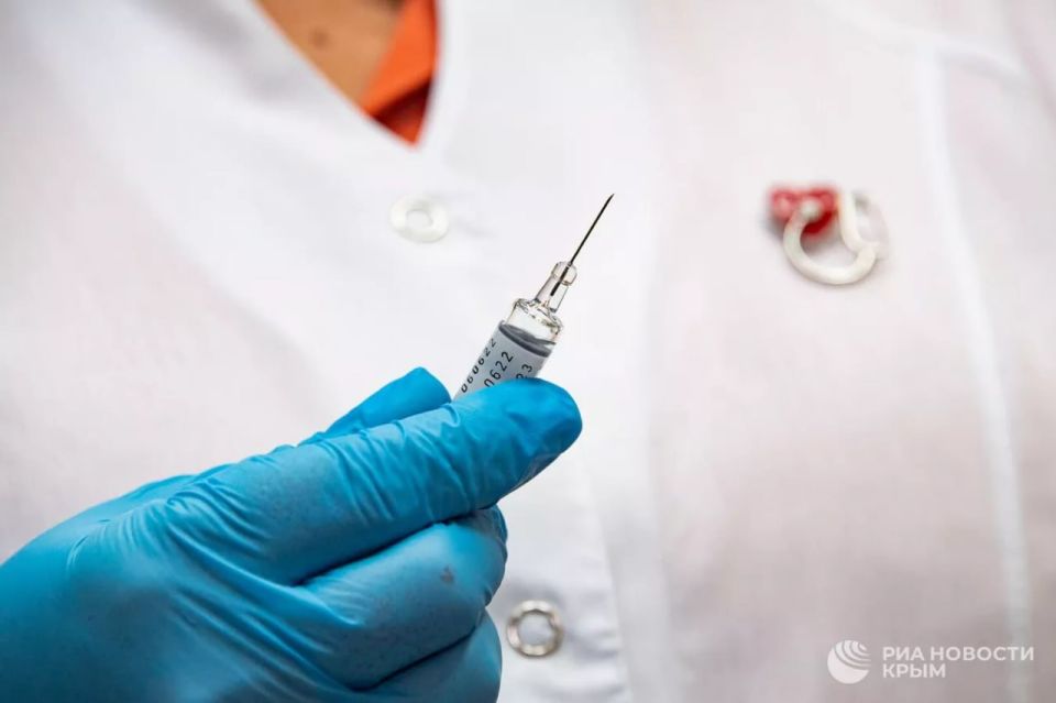 Кому лучше повременить с прививкой от гриппа?