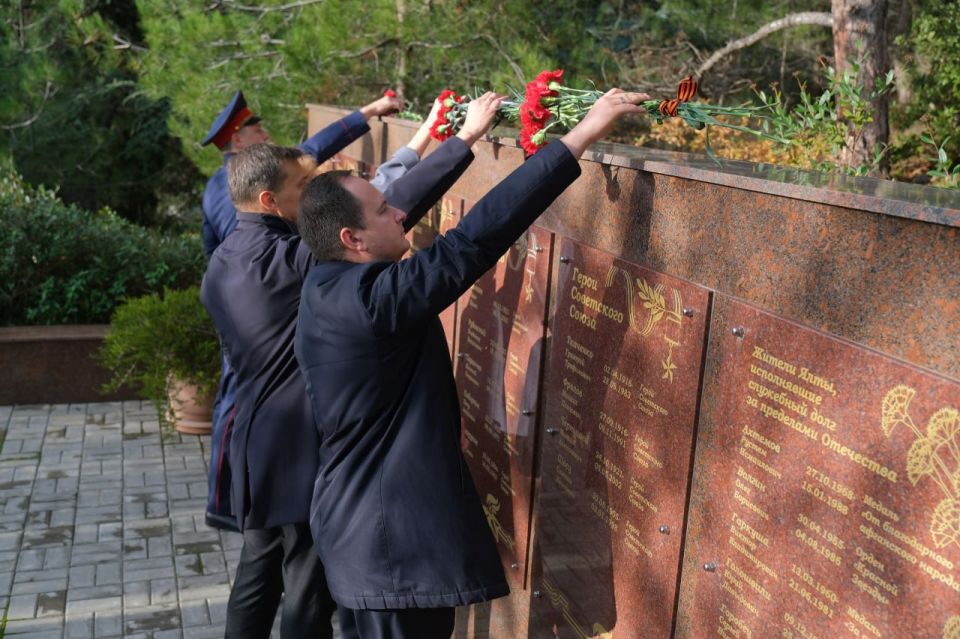 ����� ��������: ���� ������������ �������� ������� �� ����� ����� ������� �������� ������ � ��������� ����� � ������� ����� � ���� ������ ����������� �� ����������� ���, ���� ��� �� �����, ���� ��� �� ������, � ������� ��...