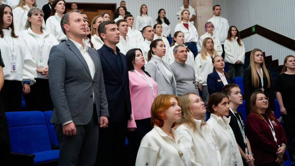 «Доброслёт» открылся ярко и вдохновляюще «Доброслёт» открылся ярко и вдохновляюще