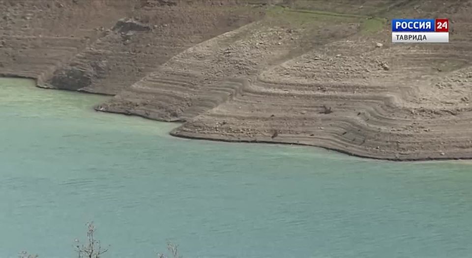 Возобновить круглосуточную подачу воды в Алуште планируют 25 декабря