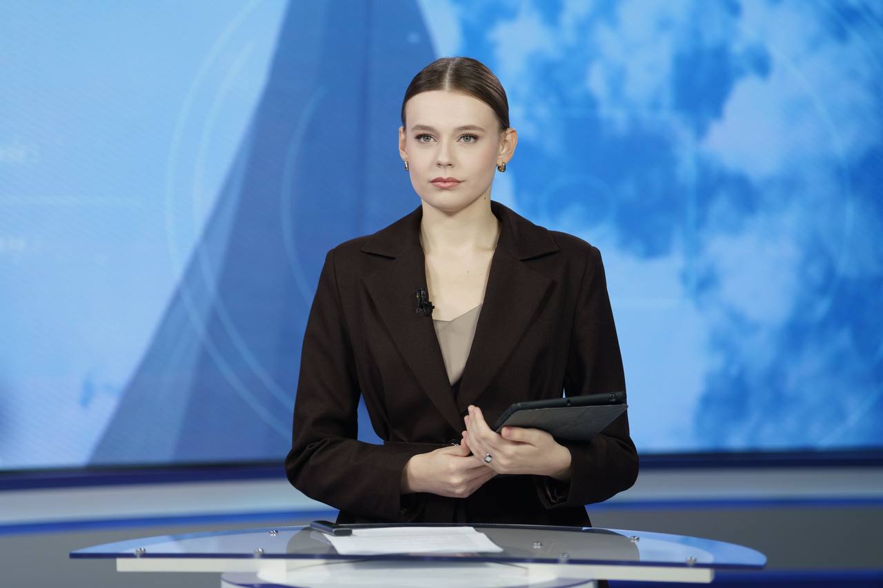 Михаил Развожаев: Провёл прямую линию на телеканале СТВ Михаил Развожаев: Провёл прямую линию на телеканале СТВ