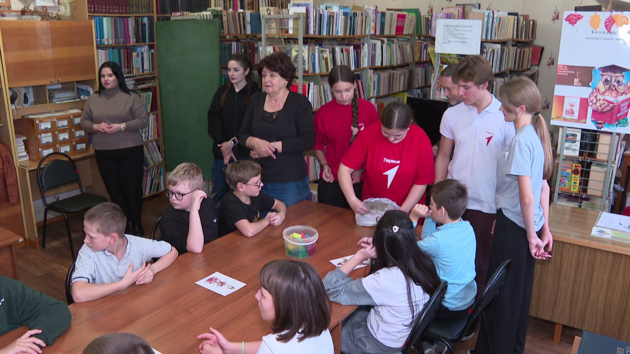 К международному дню инвалидов для детей с нарушением слуха провели творческий мастер-класс К международному дню инвалидов для детей с нарушением слуха провели творческий мастер-класс