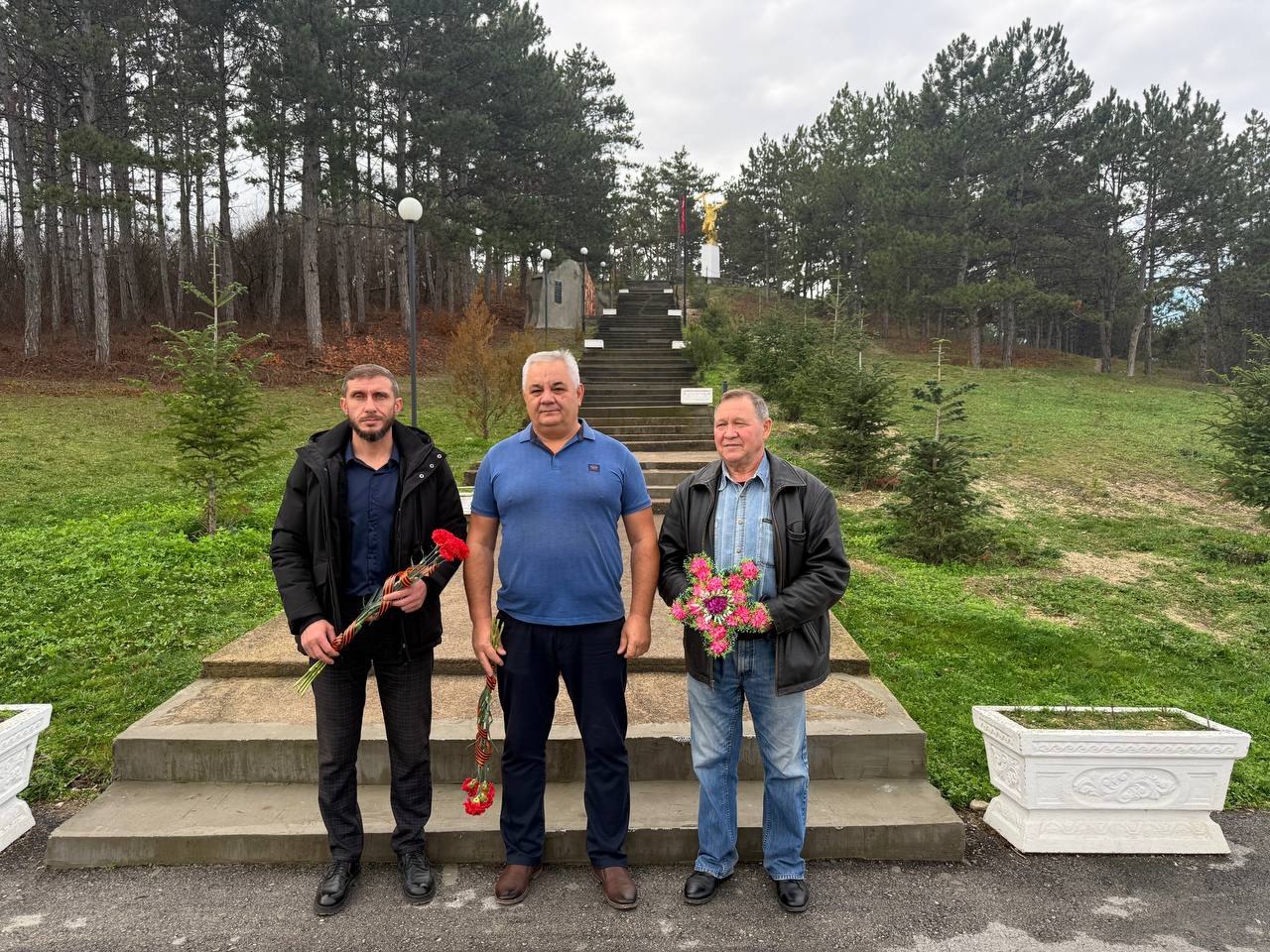 Валентина Биджакова: Поисковые движения России делают все, чтобы вернуть из небытия имена защитников Отечества Валентина Биджакова: Поисковые движения России делают все, чтобы вернуть из небытия имена защитников Отечества