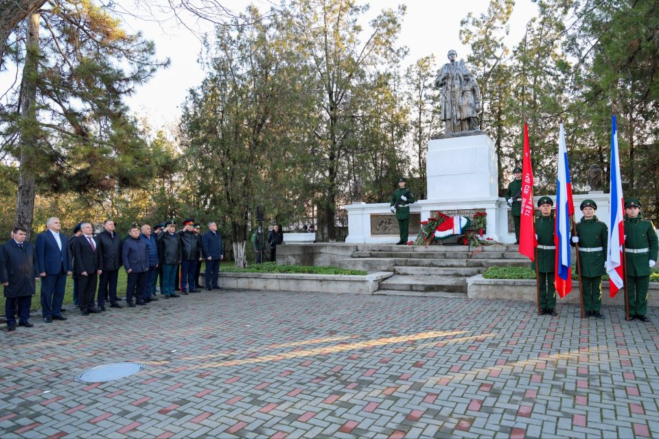 ���� �������: 3 ������� � ������ ���������� ���� ������������ ������� � ����, ����� �� �������� ������ � ���� ������������ �������� � ������ ������ ���� ������ ���������� ���������