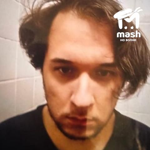 "К сожалению, он где-то здесь, где-то рядом "К сожалению, он где-то здесь, где-то рядом