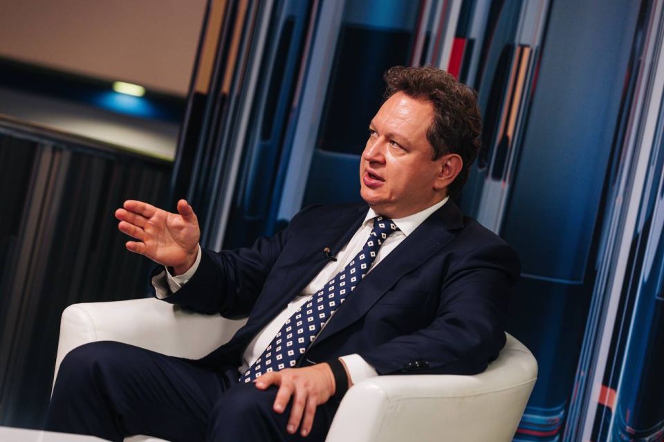 На инвестиционном форуме «РОССИЯ ЗОВЕТ!» первый зампред правления ВТБ Дмитрий Пьянов рассказал о приоритетах банка в использовании искусственного интеллекта