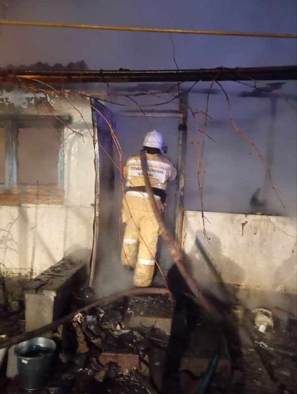 Огнеборцы ликвидировали пожар в Джанкойском районе