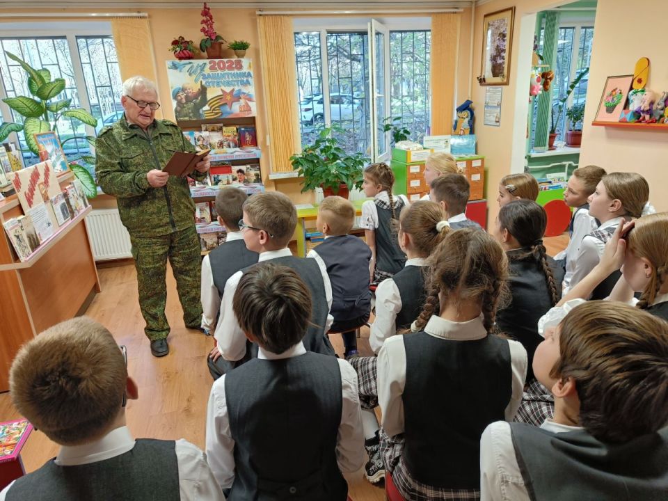 Библиотека-филиал №11 ЦСДБ города Симферополя присоединилась к Республиканскому читательскому марафону «Подари радость чтения» Библиотека-филиал №11 ЦСДБ города Симферополя присоединилась к Республиканскому читательскому марафону «Подари радость чтения»