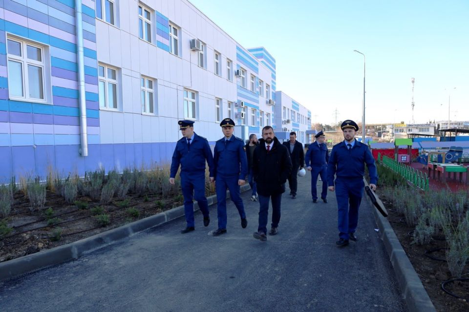 Прокуратура контролирует строительство социально значимых объектов в Севастополе Прокуратура контролирует строительство социально значимых объектов в Севастополе