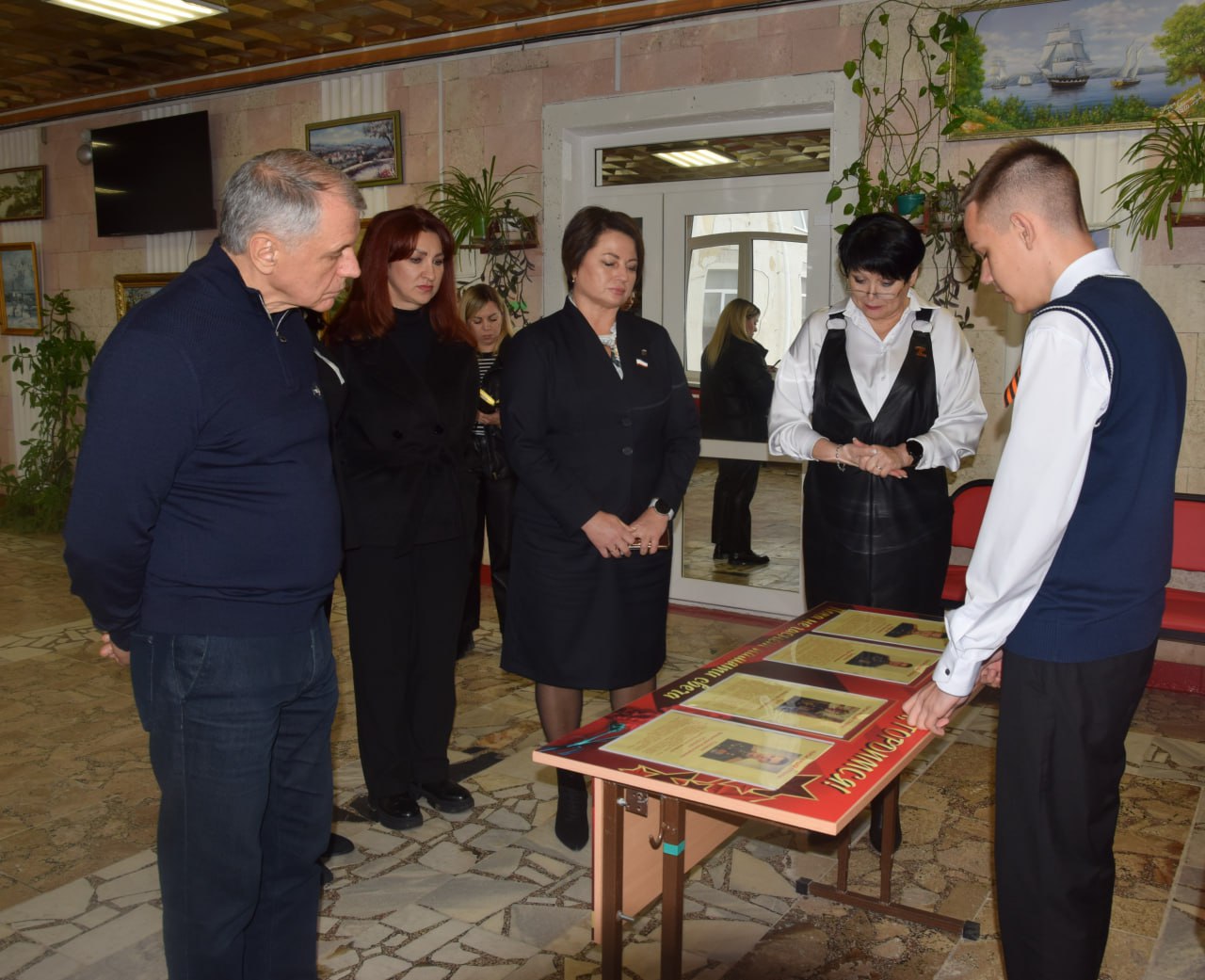 Вчера наш район посетил Председатель Госсовета Крыма Владимиром Константиновым Вчера наш район посетил Председатель Госсовета Крыма Владимиром Константиновым