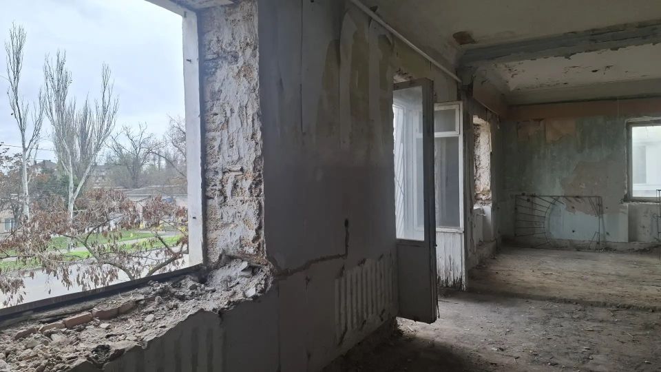 Рабочее совещание о ходе капитального ремонта муниципального архива г. Феодосии Рабочее совещание о ходе капитального ремонта муниципального архива г. Феодосии