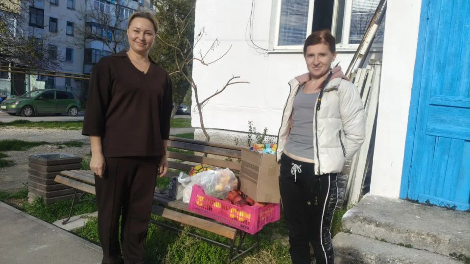 Алёна Плакида оказала адресную помощь многодетной семье в Бахчисарае