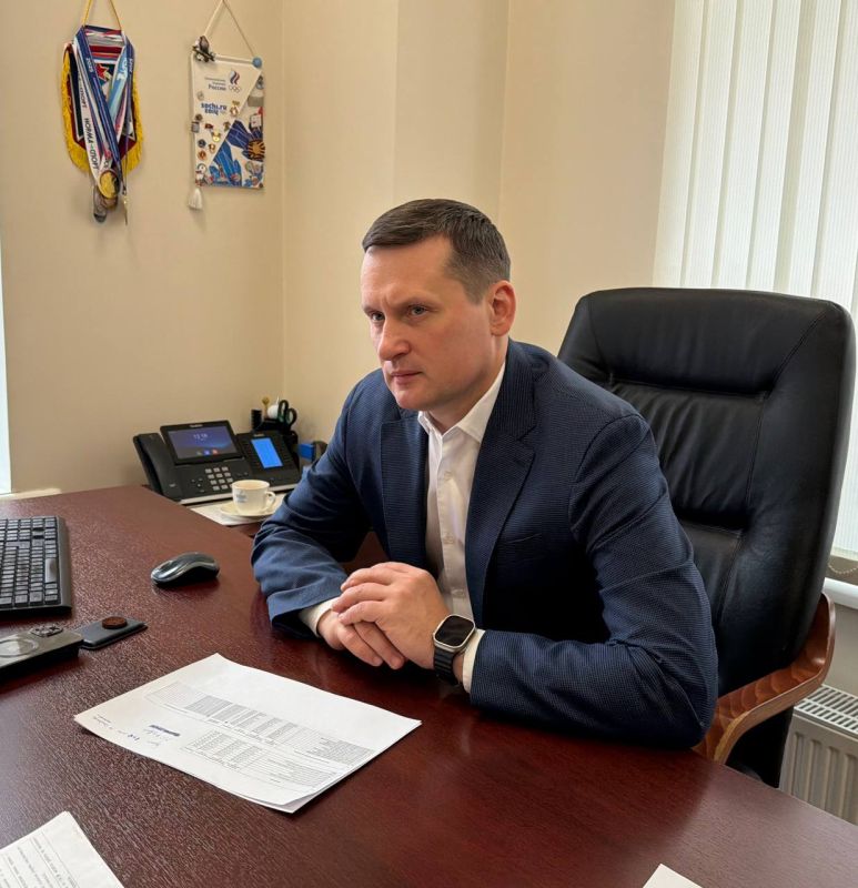 Ольга Торубарова: Рабочие встречи нашей крымской делегации с директорами департаментов по разным направлениям в министерстве спорта Российской Федерации, а также с заслуженным мастером спорта Ильей Авербухом по дальнейшей... Ольга Торубарова: Рабочие встречи нашей крымской делегации с директорами департаментов по разным направлениям в министерстве спорта Российской Федерации, а также с заслуженным мастером спорта Ильей Авербухом по дальнейшей...