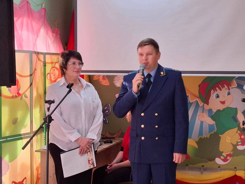 Прокурор Советского района Иван Рыбаков в Международный день инвалидов встретился с родителями детей с ограниченными возможностями