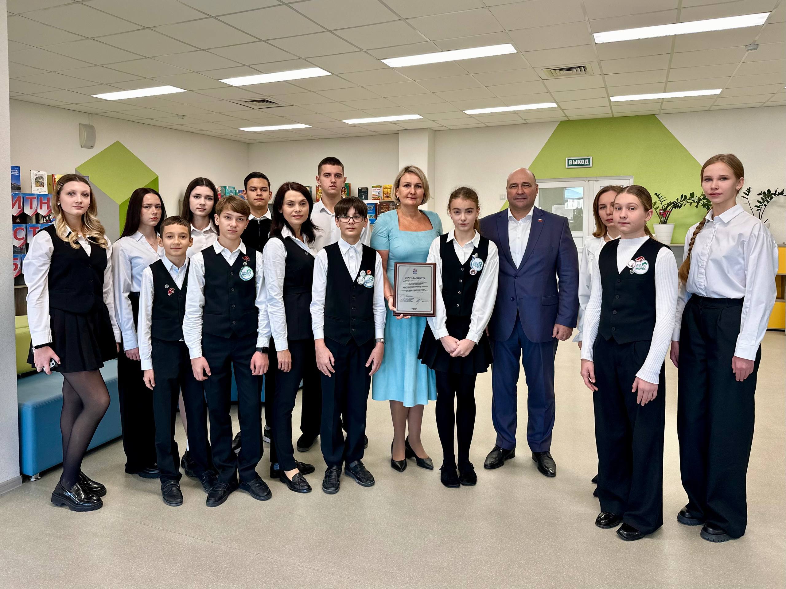 Владимир Немцев: 5 декабря мы отмечаем важный праздник — День добровольца (волонтёра) Владимир Немцев: 5 декабря мы отмечаем важный праздник — День добровольца (волонтёра)