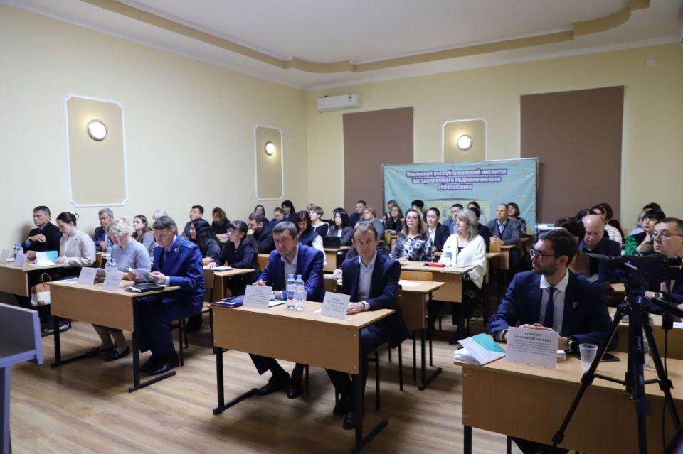 Олег Егоров принял участие в Республиканской конференции «Нет коррупции!»