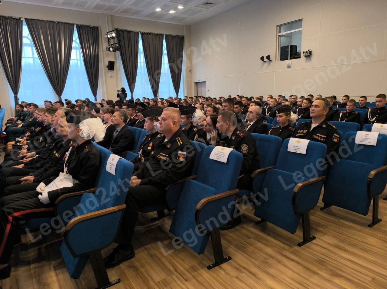 Больше ста кадет семи силовых структур - Севастополя, Симферополя, Евпатории и Бахчисарая - встретились на первом межведомственном слёте Больше ста кадет семи силовых структур - Севастополя, Симферополя, Евпатории и Бахчисарая - встретились на первом межведомственном слёте