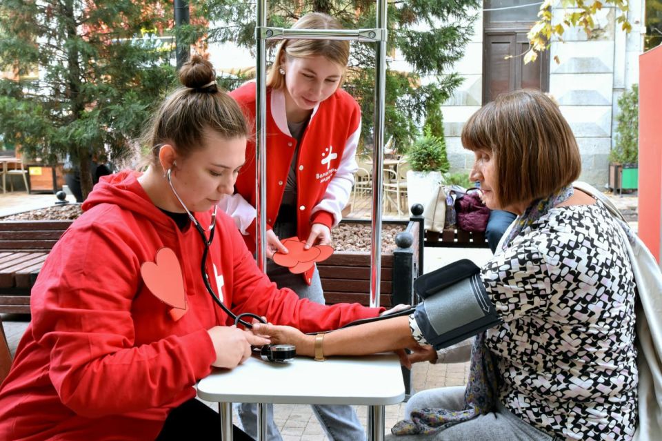 «Чтобы поверить в добро, надо начать делать его» «Чтобы поверить в добро, надо начать делать его»