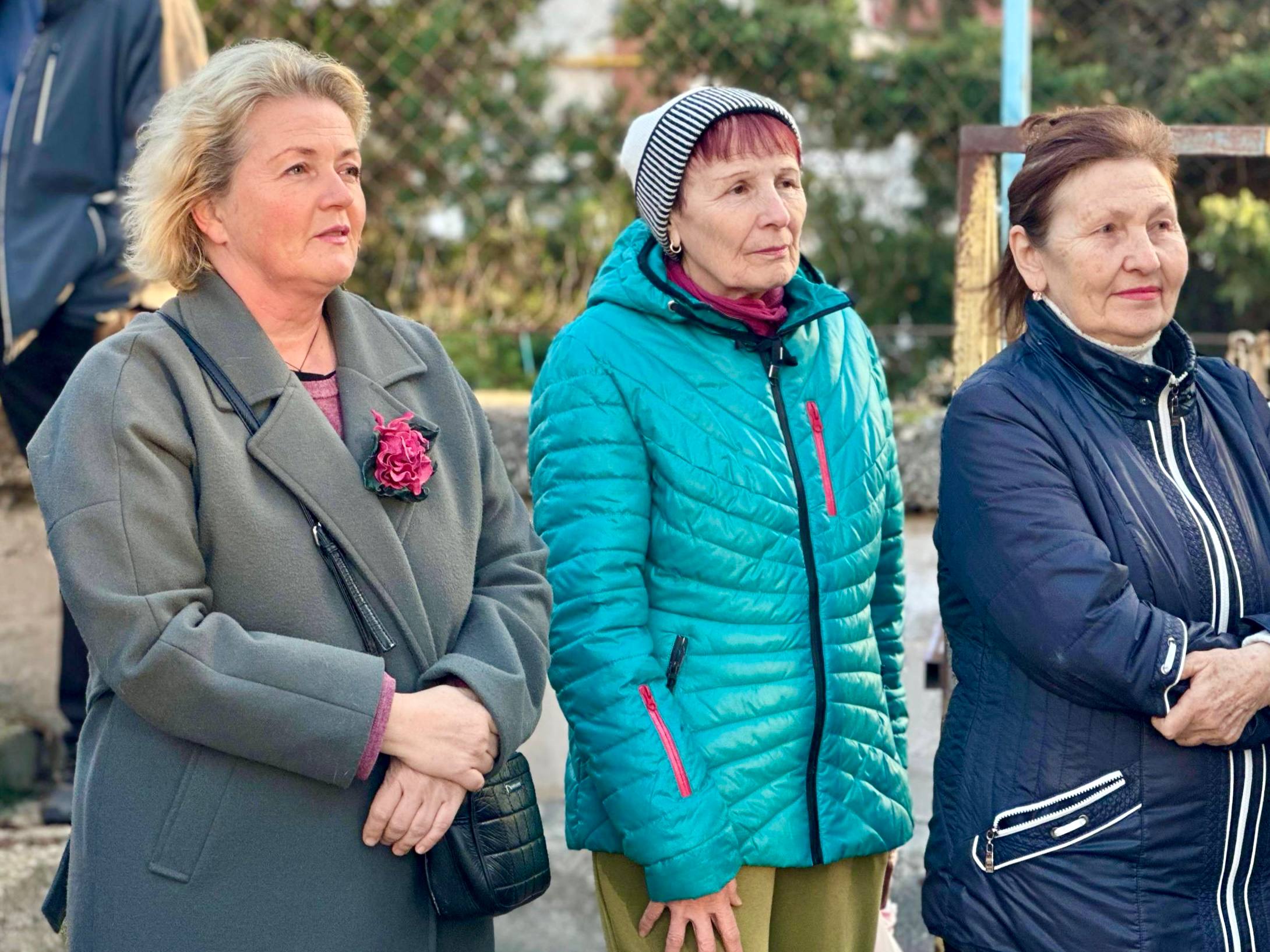 Владимир Немцев: Встретились с жителями домов №19, 19А и 21 по улице Александра Маринеско, чтобы обсудить заключительный этап проектирования новой спортивной площадки, а также комплексный ремонт внутриквартальных дорог и... Владимир Немцев: Встретились с жителями домов №19, 19А и 21 по улице Александра Маринеско, чтобы обсудить заключительный этап проектирования новой спортивной площадки, а также комплексный ремонт внутриквартальных дорог и...