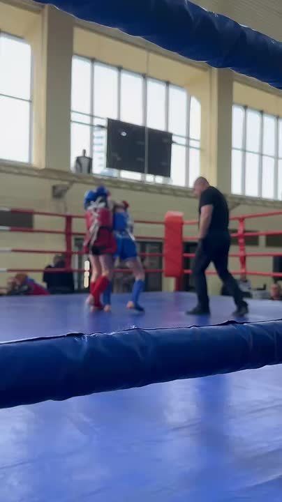 В Симферополе проходит открытый Кубок по тайскому боксу