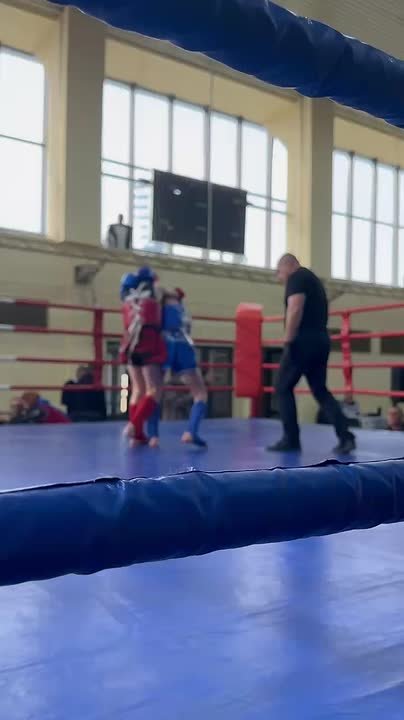 В Симферополе проходит открытый Кубок по тайскому боксу