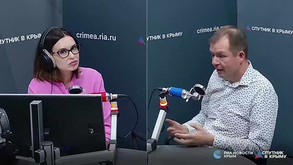 Не "какой-то мужик в кресле", а великий драматург: кто такой Тренев и как он связан с Симферополем?