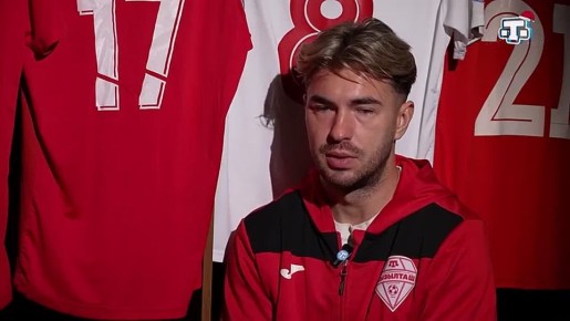 Антон Алтунин: «У меня была тяжёлая футбольная травма. Спасибо большое моим родным и близким, что меня поддерживали»