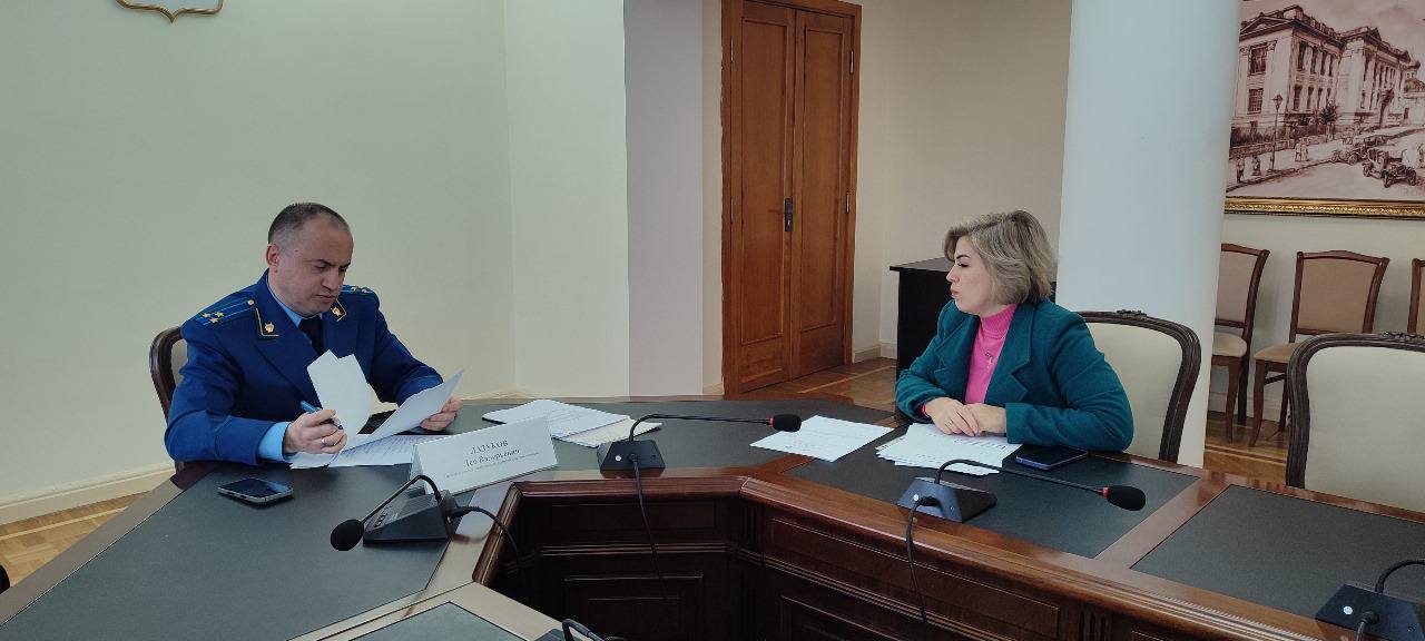 Прокуратура Симферополя провела приём граждан Прокуратура Симферополя провела приём граждан