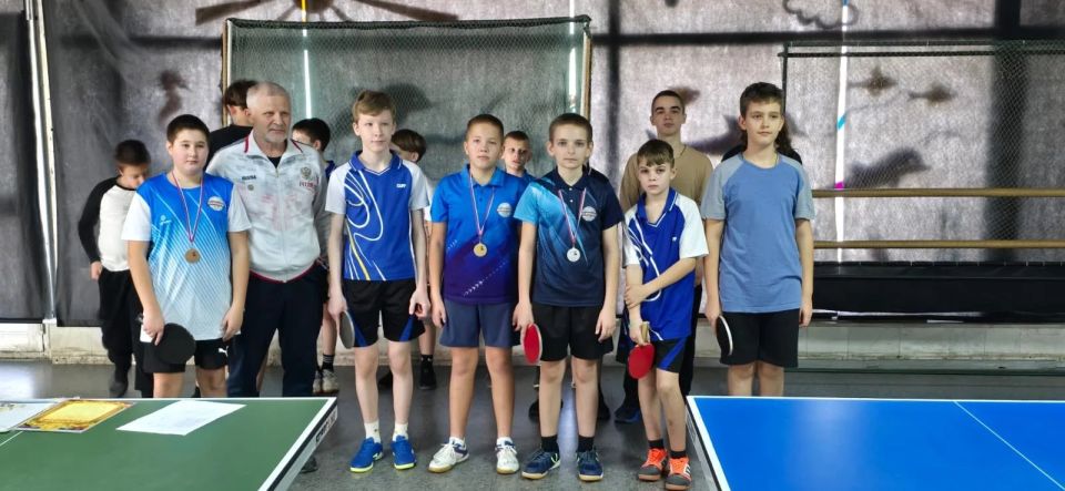 В Центре детского и юношеского творчества состоялся открытый турнир по настольному теннису «Широка страна моя родная», посвященный Дню Конституции Российской Федерации В Центре детского и юношеского творчества состоялся открытый турнир по настольному теннису «Широка страна моя родная», посвященный Дню Конституции Российской Федерации