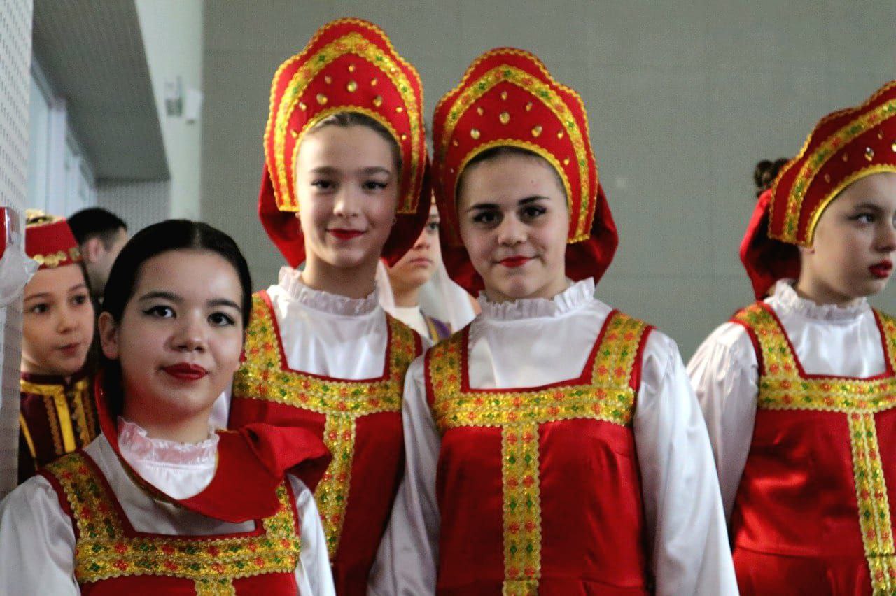 Джанкойский район стал центром народного творчества и искусства всего Крыма! Джанкойский район стал центром народного творчества и искусства всего Крыма!