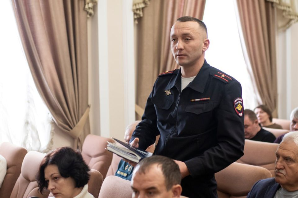 В Симферополе прошло оперативно-хозяйственное совещание, в ходе которого руководители структурных подразделений отчитались о проделанной работе В Симферополе прошло оперативно-хозяйственное совещание, в ходе которого руководители структурных подразделений отчитались о проделанной работе
