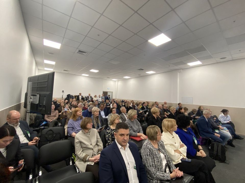 Научно-технологические развитие курортной отрасли в Крыму является инвестициями в здоровьесбережение нации и человеческий капитал страны Научно-технологические развитие курортной отрасли в Крыму является инвестициями в здоровьесбережение нации и человеческий капитал страны