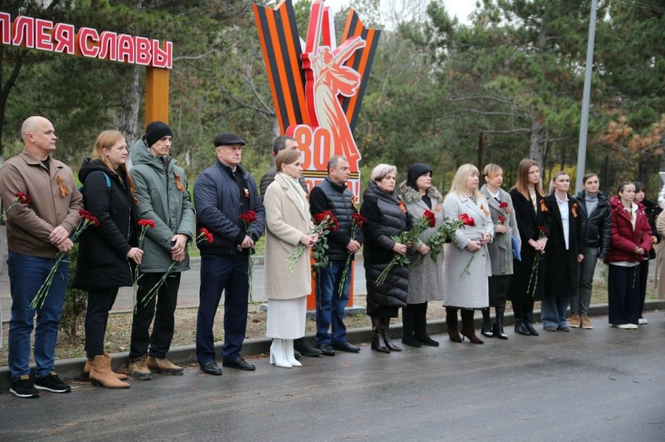 � ���� ������ ��������� � ������ ������ ��������� ���������� ������ � ��������� ����� �����