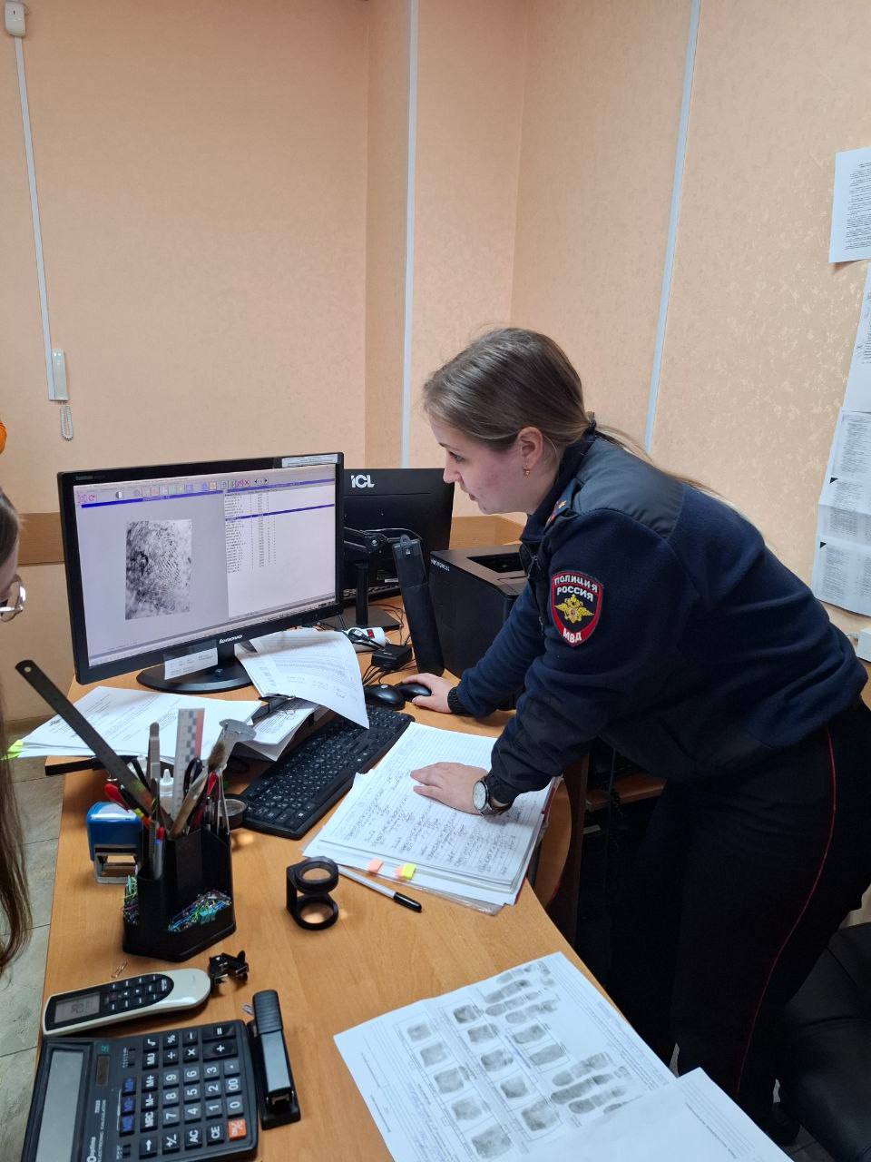 Сотрудники экспертно-криминалистического центра УМВД России по г.Севастополю познакомили школьников с основами криминалистики Сотрудники экспертно-криминалистического центра УМВД России по г.Севастополю познакомили школьников с основами криминалистики