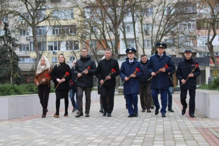 ����� ��������: �������, � ���� ������ ���������, �������� ����� � �������� ����� � ������� ������, ������� �������� �������� � ������������� ����� ������, ���������� ������