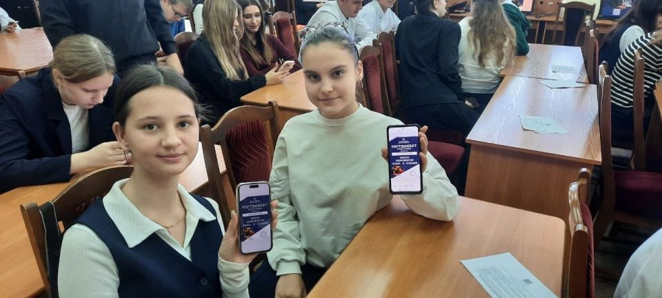 В Крымском федеральном университете прошла 6-я Всероссийская патриотическая общественно-просветительская акция «Казачий диктант - 2025» В Крымском федеральном университете прошла 6-я Всероссийская патриотическая общественно-просветительская акция «Казачий диктант - 2025»
