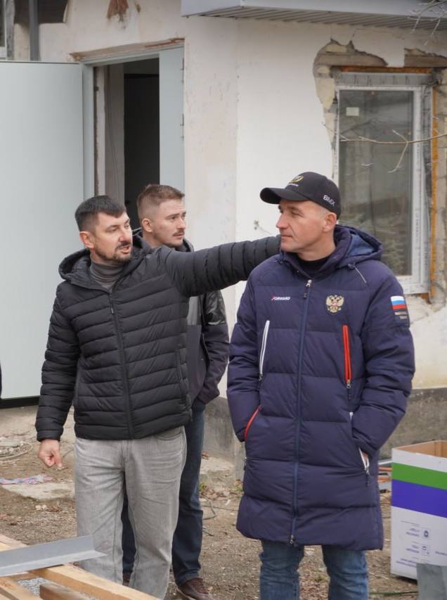 Ольга Торубарова: Совместно со своим первым заместителем Сергеем Александровичем Гниздыло и ветераном боевых действий СВО, участником кадрового проекта «Герои Крыма» проинспектировали ход реализации капитального ремонта... Ольга Торубарова: Совместно со своим первым заместителем Сергеем Александровичем Гниздыло и ветераном боевых действий СВО, участником кадрового проекта «Герои Крыма» проинспектировали ход реализации капитального ремонта...