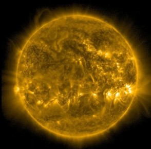 Сегодня на Солнце произошло восемь вспышек предпоследнего класса