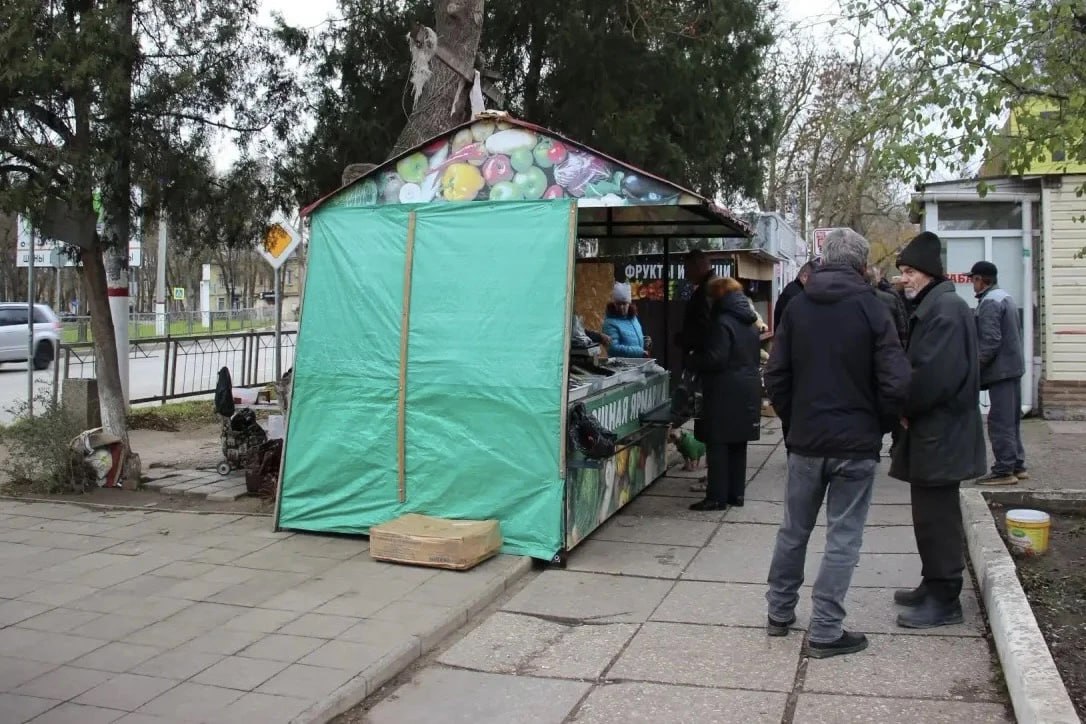 В Керчи продолжаются профилактические рейды по выявлению незаконной торговли В Керчи продолжаются профилактические рейды по выявлению незаконной торговли