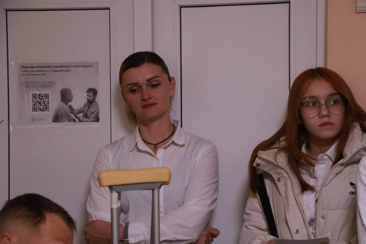 Ольга Урайкина: В День Героев Отечества с гуманитарной помощью и концертной программой посетила военный госпиталь Ольга Урайкина: В День Героев Отечества с гуманитарной помощью и концертной программой посетила военный госпиталь