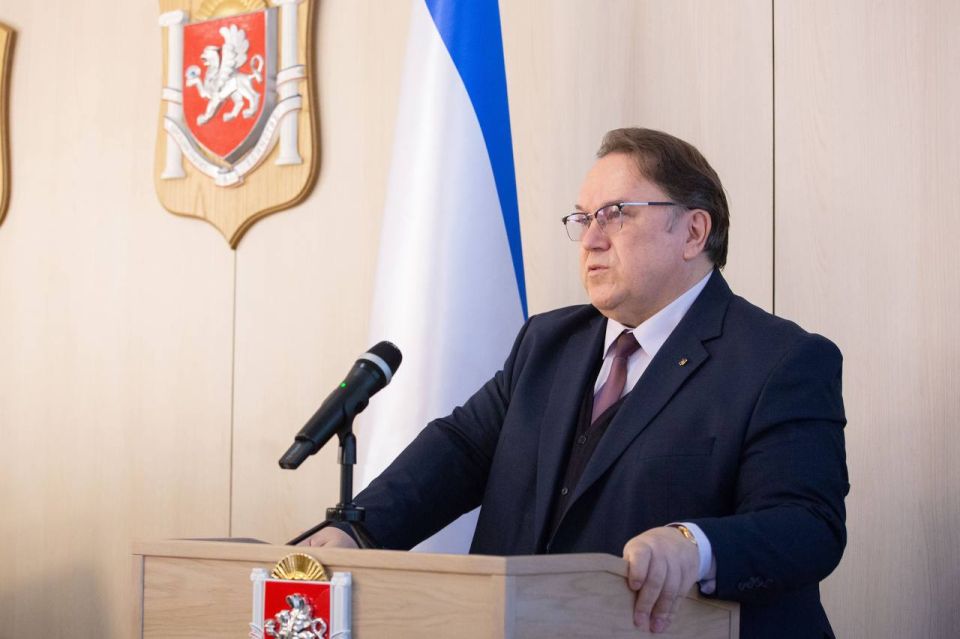 Развитие архивной отрасли Крыма Развитие архивной отрасли Крыма