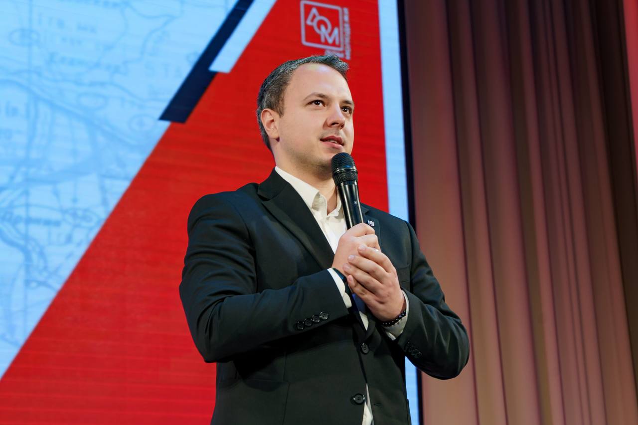 Патриотизм для молодежи – это не просто слова, а глубокое, искреннее чувство любви к своей Родине, к ее истории, культуре, народу! Патриотизм для молодежи – это не просто слова, а глубокое, искреннее чувство любви к своей Родине, к ее истории, культуре, народу!