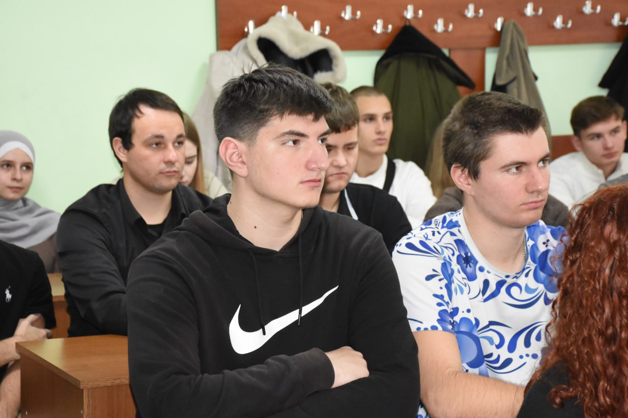 Сергей Соловьев рассказал студентам об антикоррупционном направлении деятельности на государственной гражданской службе Сергей Соловьев рассказал студентам об антикоррупционном направлении деятельности на государственной гражданской службе