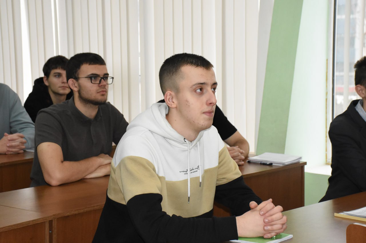 Сергей Соловьев рассказал студентам об антикоррупционном направлении деятельности на государственной гражданской службе Сергей Соловьев рассказал студентам об антикоррупционном направлении деятельности на государственной гражданской службе