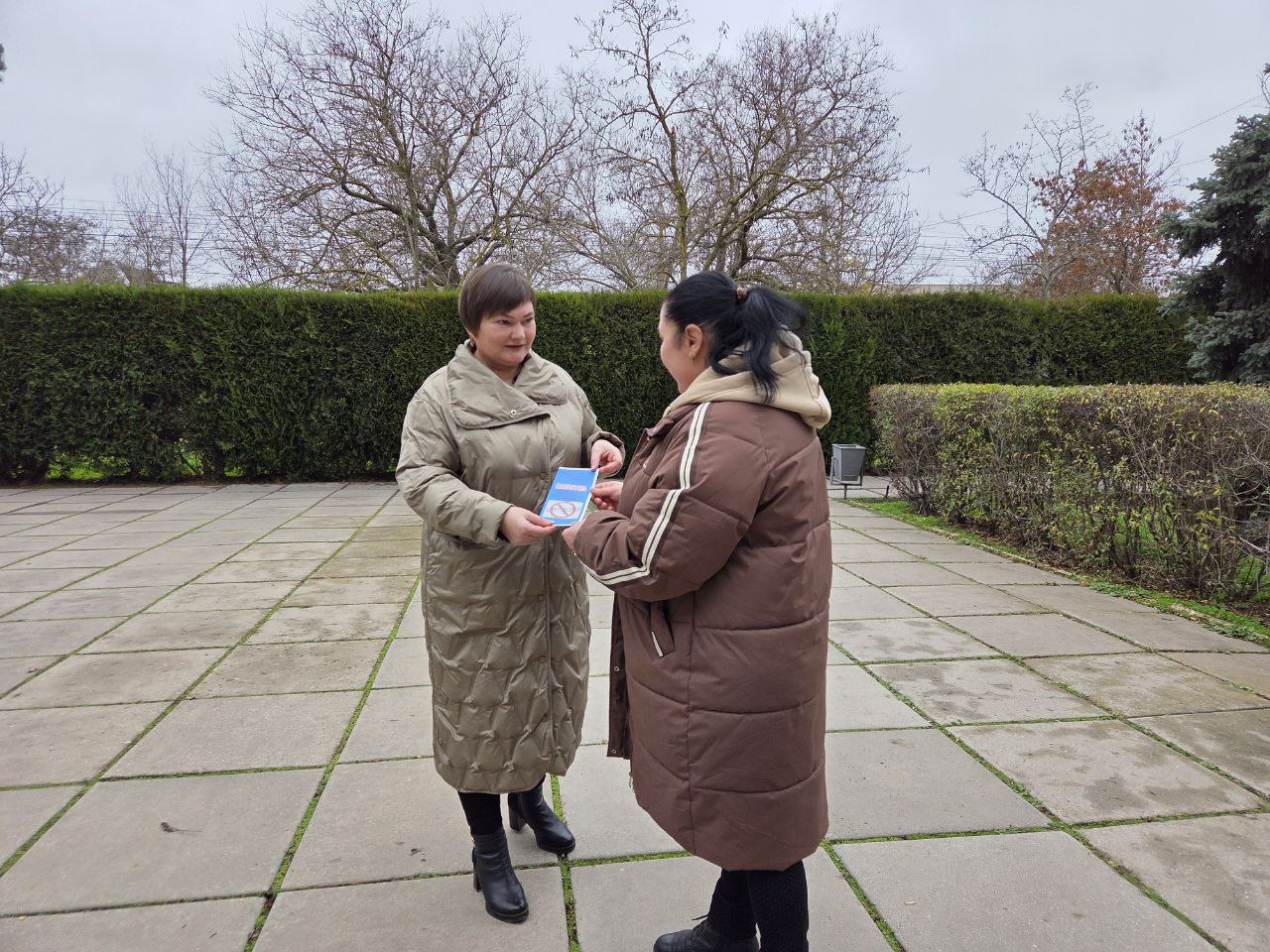 В Международный день борьбы с коррупцией, в поселке Раздольное прошли просветительские мероприятия, направленные на формирование нетерпимости к коррупционным проявлениям В Международный день борьбы с коррупцией, в поселке Раздольное прошли просветительские мероприятия, направленные на формирование нетерпимости к коррупционным проявлениям