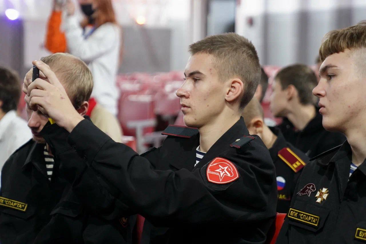 Александр Юрьев: В ДОЛ им. Ю.А. Гагарина прошёл муниципальный молодёжный ценностно-патриотический форум «Ценности всегда одинаковы» Александр Юрьев: В ДОЛ им. Ю.А. Гагарина прошёл муниципальный молодёжный ценностно-патриотический форум «Ценности всегда одинаковы»